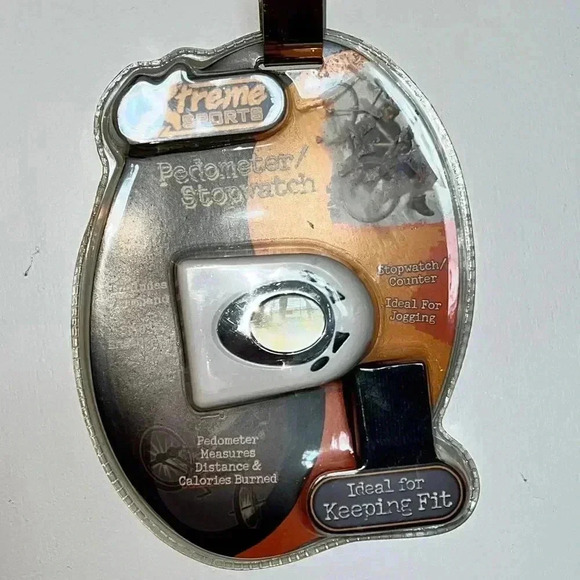 Xtreme pedometer/stopwatch - Picture 1 of 2
